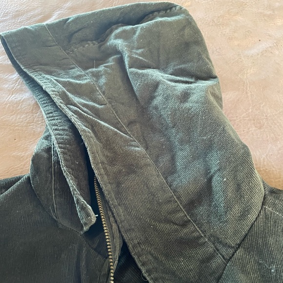 Dark khaki green corduroy jacket . Won back in 2009 from a Twilight contest - Picture 5 of 5